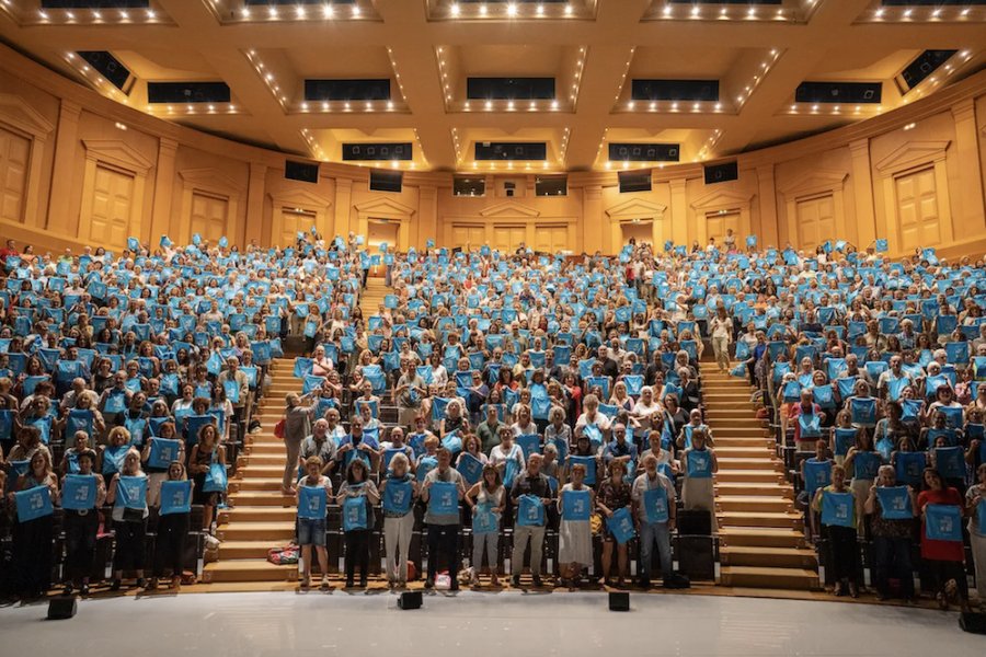 «Sempre demano a la gent que em parli en català»