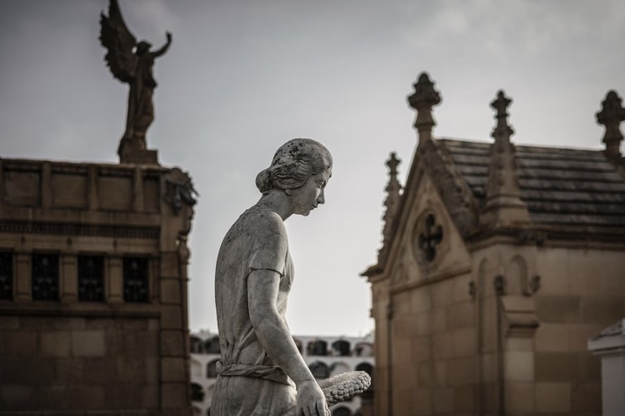 Indians a la ciutat dels morts