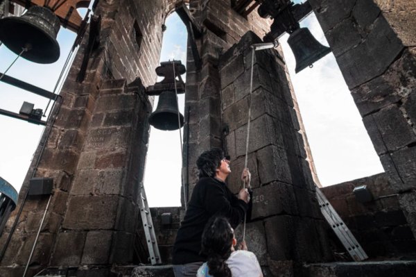 Campanes: la banda sonora de l’eternitat