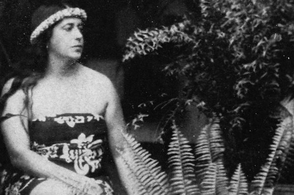 Mig segle sense Aurora Bertrana